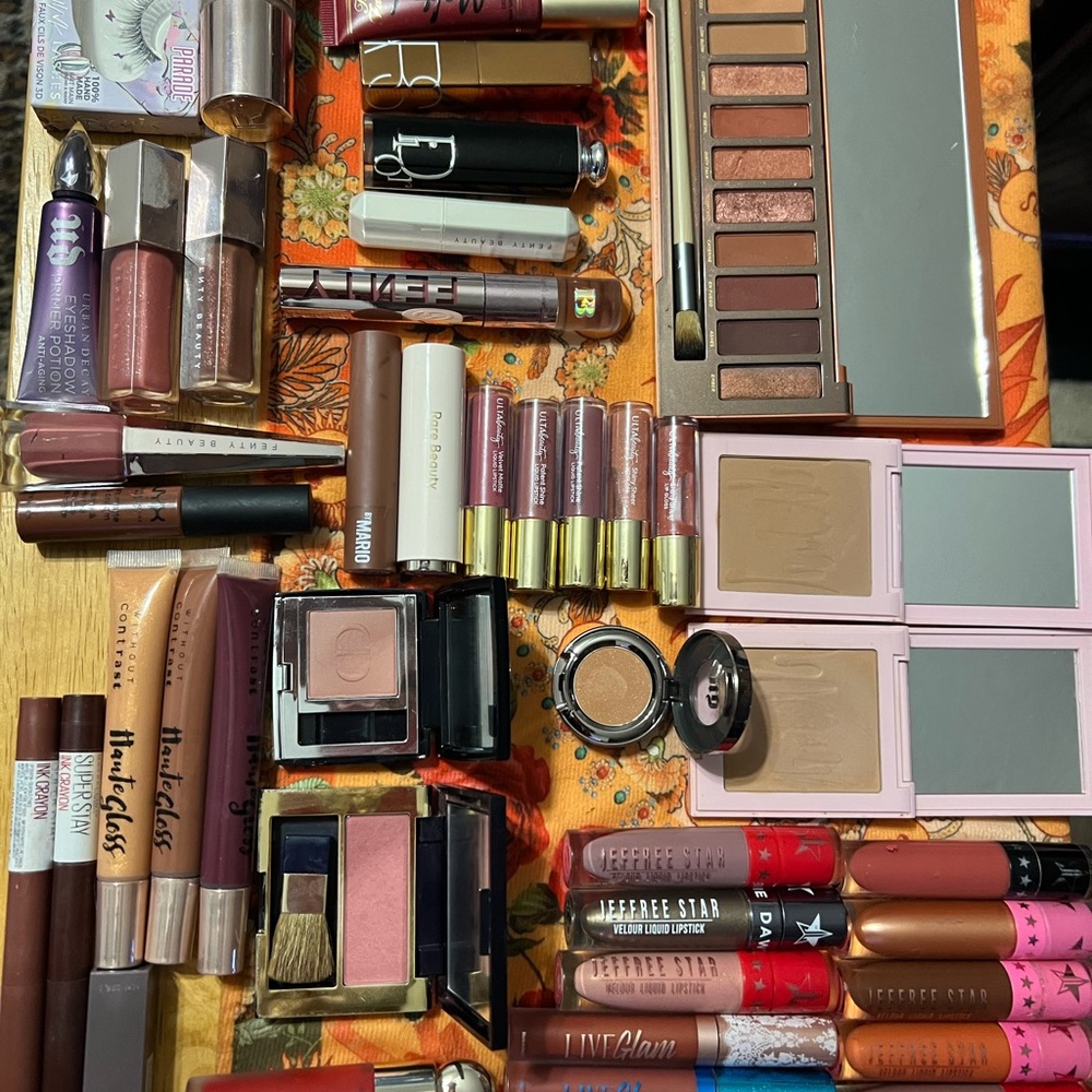 Make up bundle - Picture 4 of 9